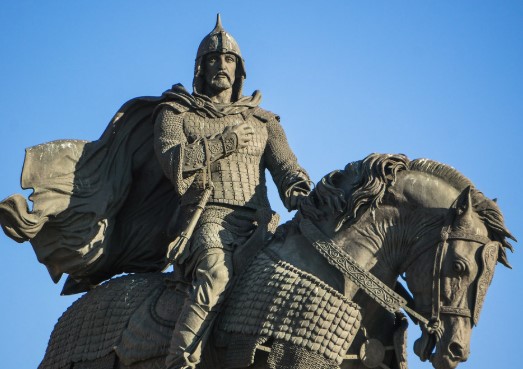 Росіяни притягли в окупований Донецьк кістку Дмитра Донського